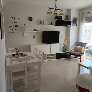 Apartamento Disfruta Granada,incluso Con Tu Mascota Parking, Granada